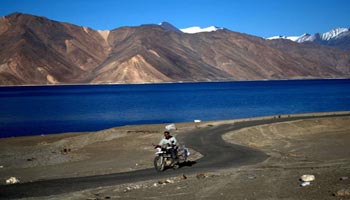 08 nights / 09days Ladhak